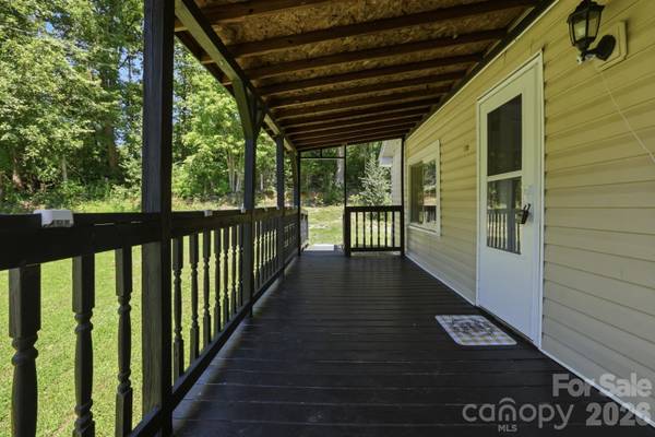 3028 Playmore Beach RD, Morganton, NC 28655