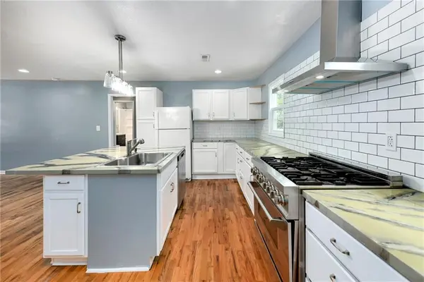 1609 Michael ST, Leavenworth, KS 66048