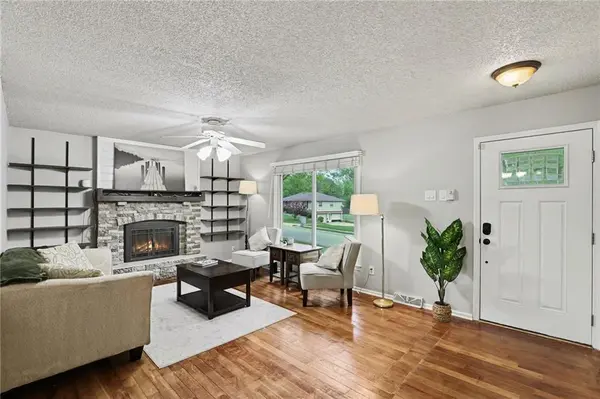 518 S Franklin ST, Raymore, MO 64083