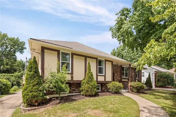 3408 S Phelps RD, Independence, MO 64055