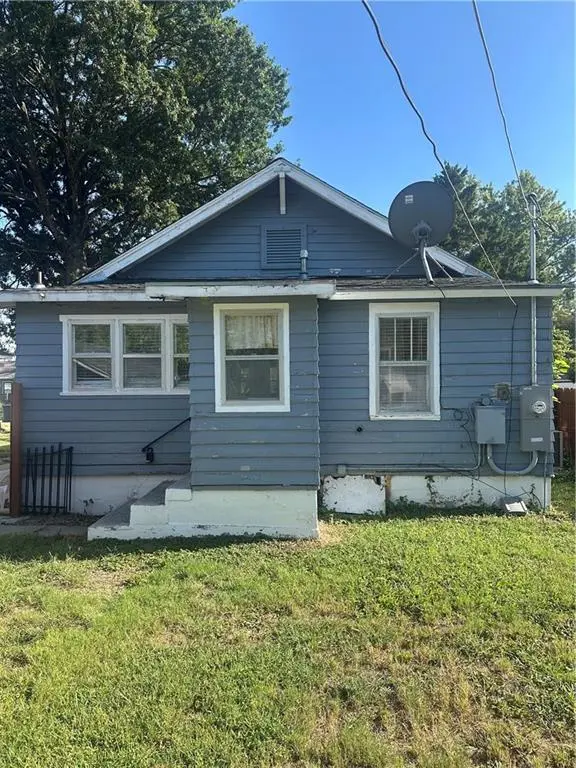 612 W Forest ST, Pittsburg, KS 66762