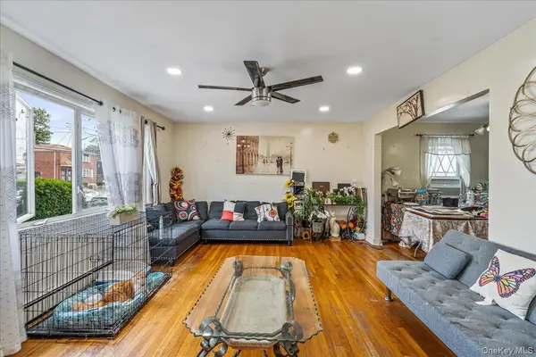 14426 229th ST, Springfield Gardens, NY 11413