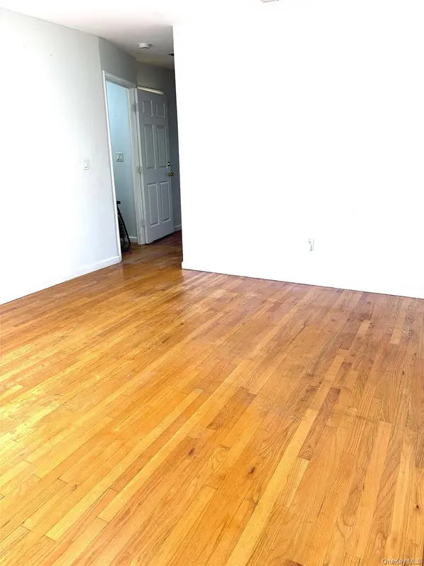 114-67 Taipei CT, College Point, NY 11356