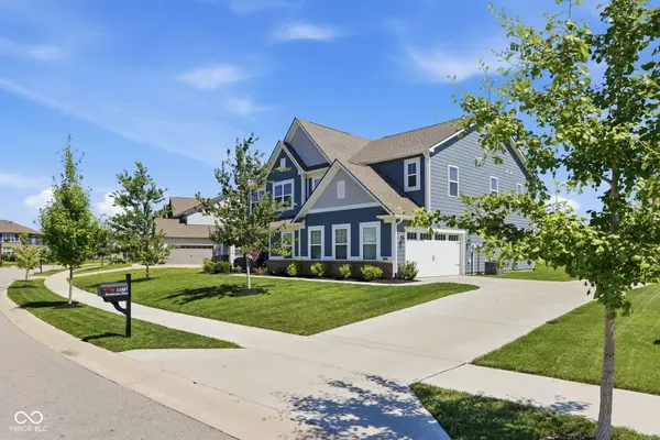 11887 Prominence PL, Fishers, IN 46037