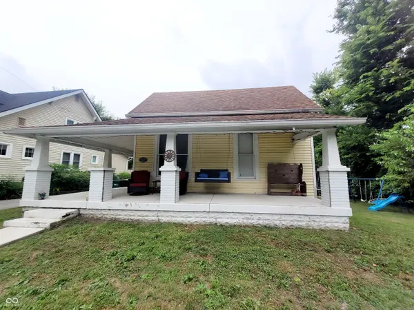232 N East ST, Plainfield, IN 46168