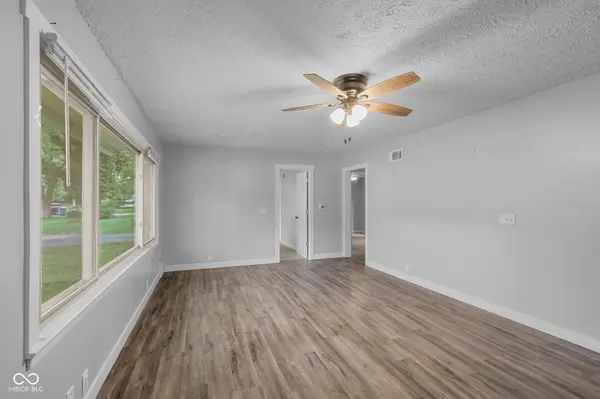 1075 S Morgantown RD, Greenwood, IN 46143