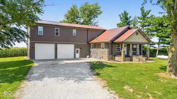 2332 N 700 E, Elwood, IN 46036