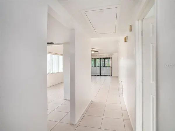 5716 12TH AVE W #5716, Bradenton, FL 34209
