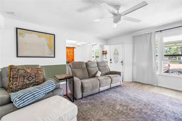 4078 GROVELAND AVE, Sarasota, FL 34231
