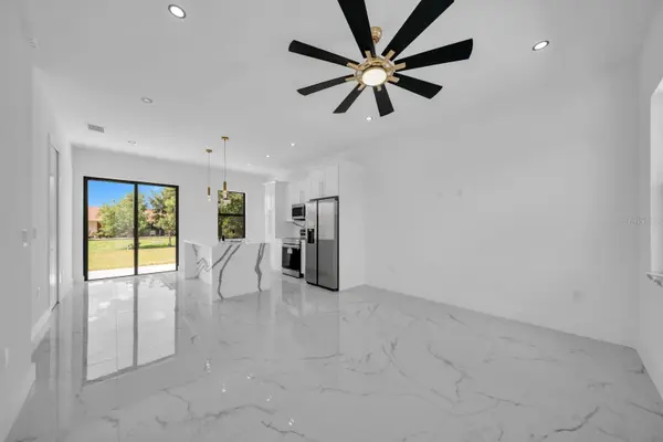 2609 21ST ST SW, Lehigh Acres, FL 33976