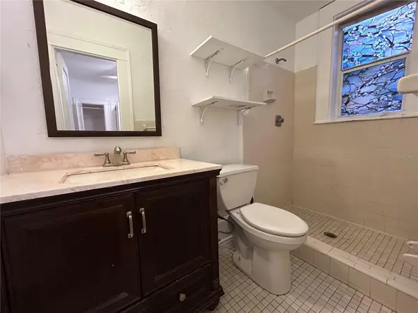 1727 RINGLING BLVD, Sarasota, FL 34236