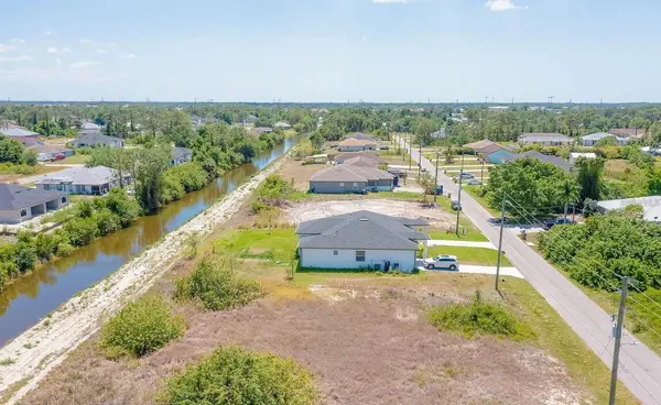 2405/2407 ANSEL AVE S, Lehigh Acres, FL 33973