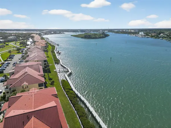 434 BOUCHELLE DR #304, New Smyrna Beach, FL 32169