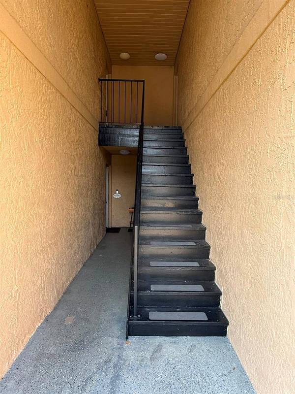 2400 BARLEY CLUB CT #3, Orlando, FL 32837