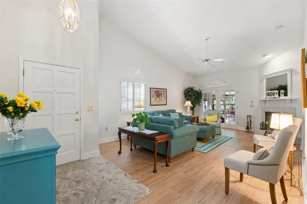 4060 SALEM SQUARE Pkwy, Palm Harbor, FL 34685