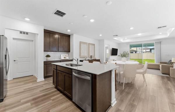 33452 BINDING TIES LN, Wesley Chapel, FL 33545