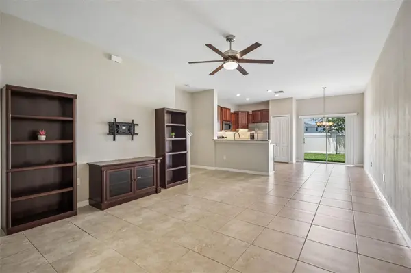 2246 GOLDEN FALCON DR, Ruskin, FL 33570
