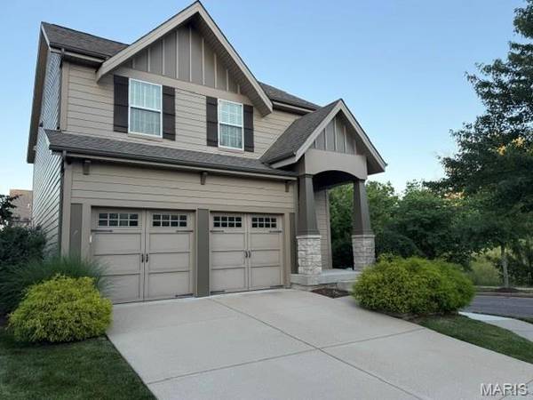 2736 Grover Crossing DR, Wildwood, MO 63040