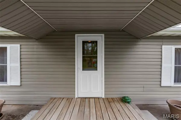 16482 Highway T, Perryville, MO 63775
