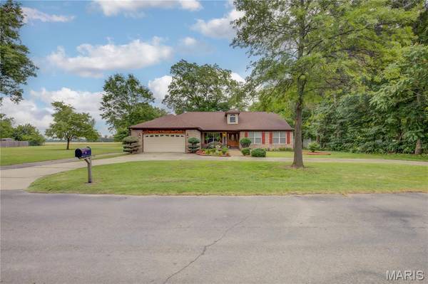 300 N Poplar, Bertrand, MO 63823
