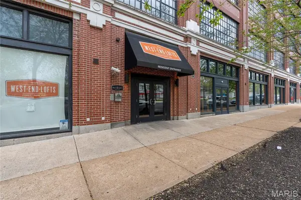 4100 Forest Park AVE #203, St Louis, MO 63108