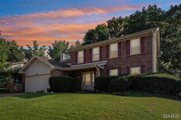 800 Eaglebrooke DR, Ballwin, MO 63021