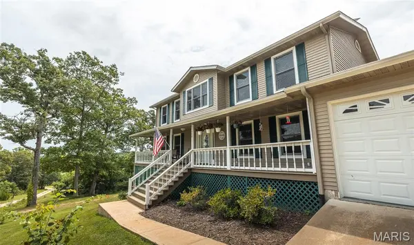 538 Spring Lake LN, Bourbon, MO 65441