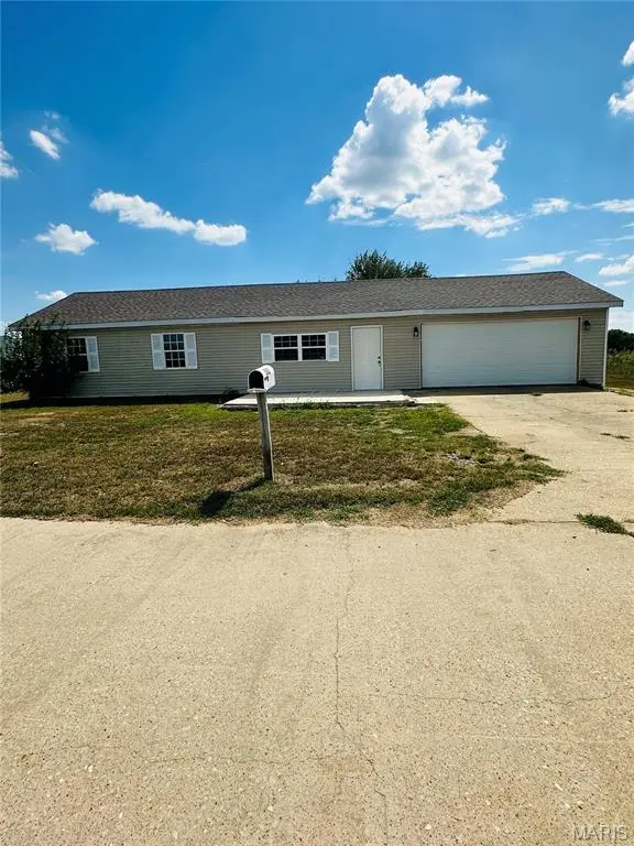 503 Sagebrush LN, Kennett, MO 63857