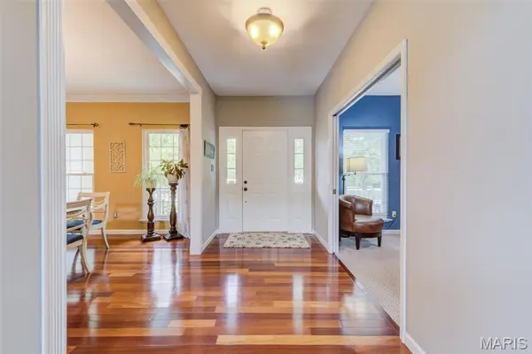 1305 Renaissance PL, Weldon Spring, MO 63304