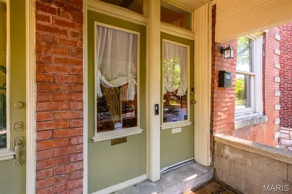 4045 Cleveland AVE, St Louis, MO 63110