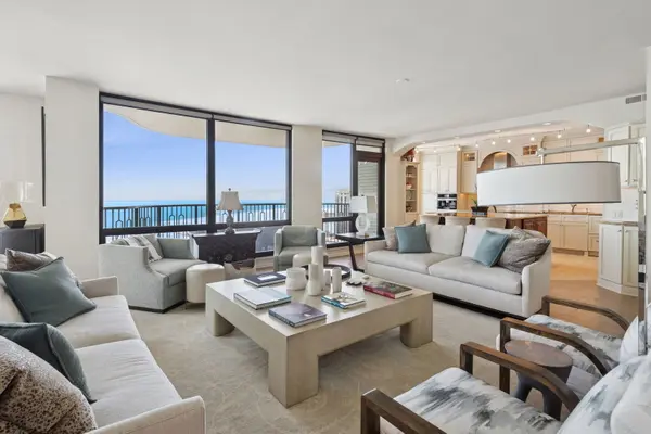 1040 N LAKE SHORE DR #32D, Chicago, IL 60611