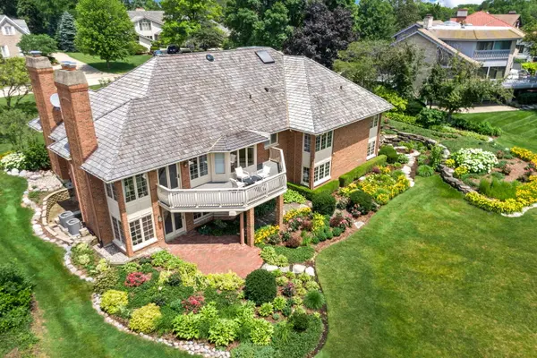 2016 Midwest club Pkwy, Oak Brook, IL 60523