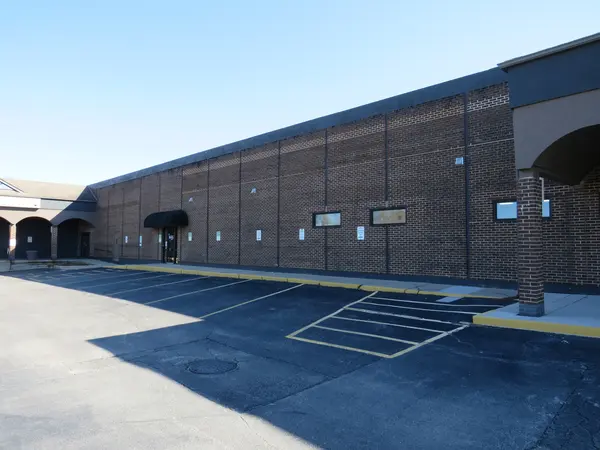 1715 Division ST #7G, Morris, IL 60450