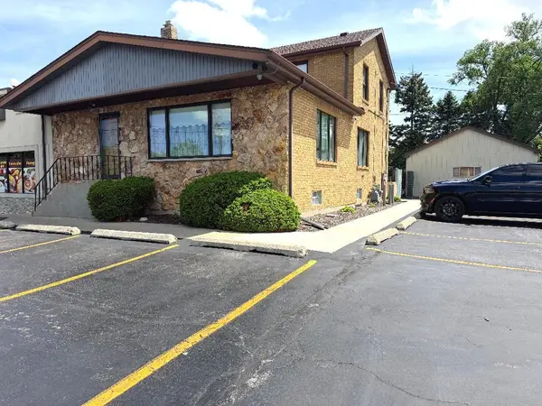 272 W Irving Park RD, Wood Dale, IL 60191