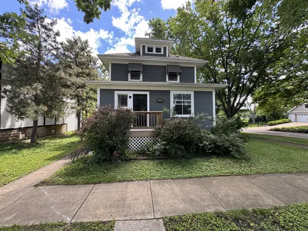 519 S Hale ST, Wheaton, IL 60187