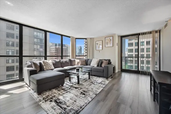 10 E Ontario ST #1008, Chicago, IL 60611