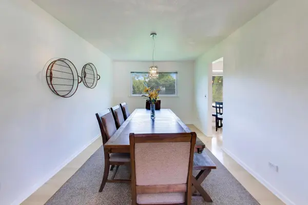 1823 E CAMP MCDONALD RD, Mount Prospect, IL 60056