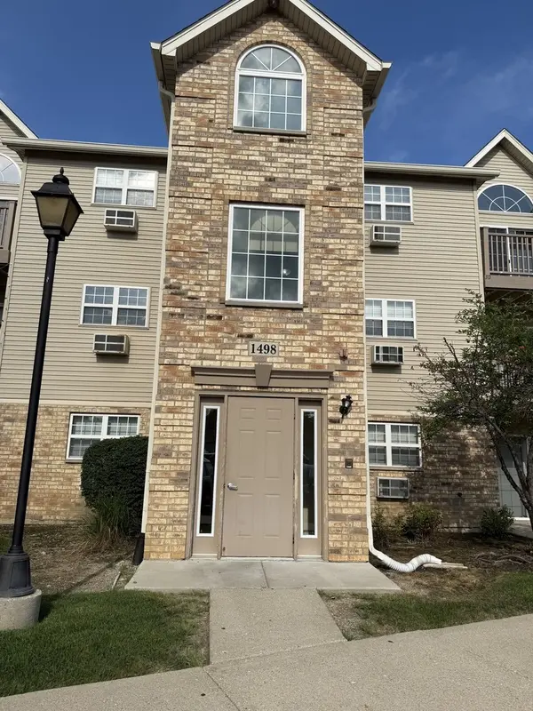 1498 W Sand Bar CT #3D, Round Lake Beach, IL 60073
