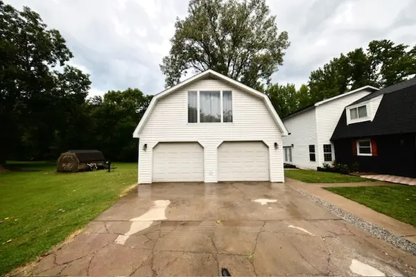 406 W Park ST, Benton, IL 62812