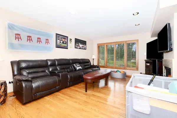 16647 Grants TRL, Orland Park, IL 60467