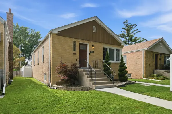 3432 Highland AVE, Berwyn, IL 60402