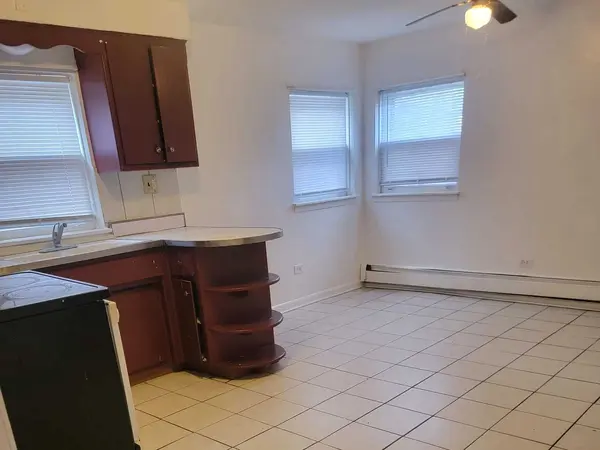 1730 N 1st AVE #GE, Melrose Park, IL 60160