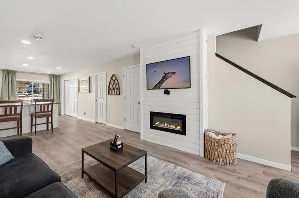 1890 Fisher WAY #C, River Falls, WI 54022