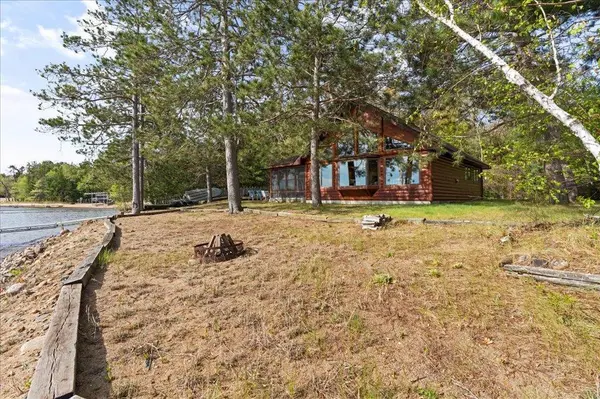 9341 Mockingbird LN, Pequot Lakes, MN 56472