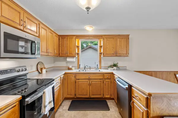 13003 88th AVE N, Maple Grove, MN 55369