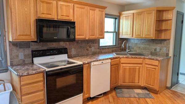211 2nd ST SE, Cook, MN 55723