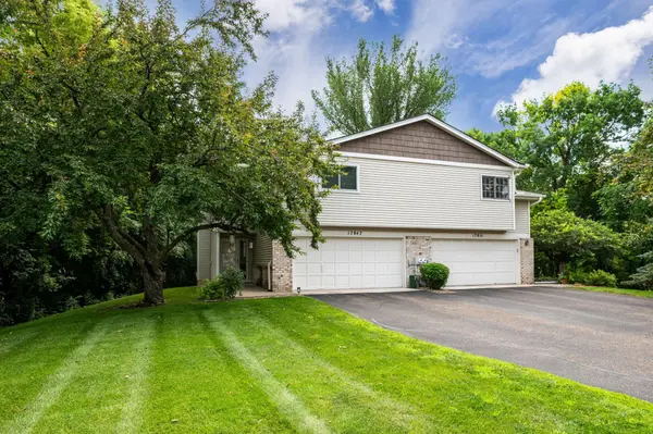 17847 Evener WAY, Eden Prairie, MN 55346