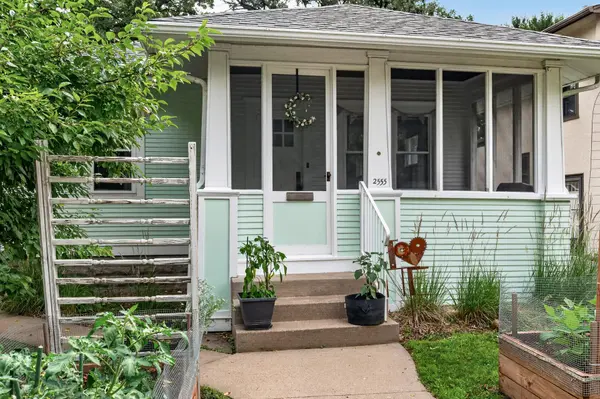2555 Mckinley ST NE, Minneapolis, MN 55418