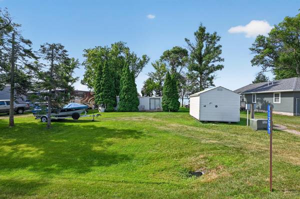 11297 County 10, Osakis, MN 56360