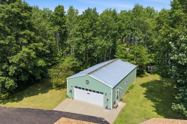 10157 Pin Oak LN, Brainerd, MN 56401